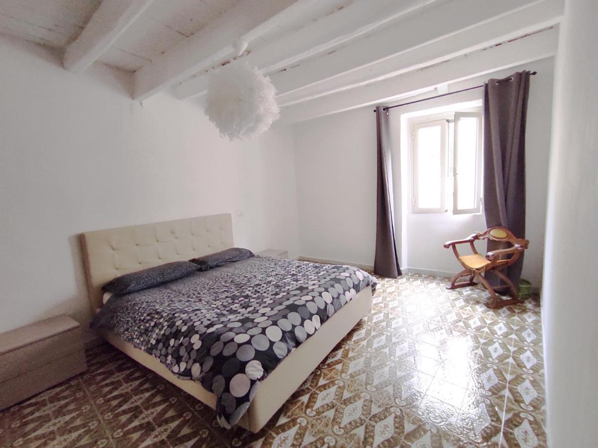 Su Boe Apartment Альгеро Экстерьер фото